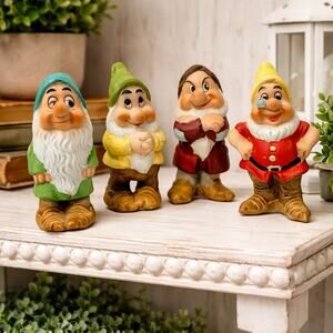 Vintage Disney Snow White Dwarfs Figurines Set of 4 Ceramic Korea 3”